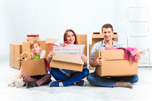 Moving truck service for homes and flats in Marylebone