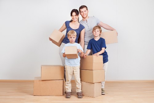 Furniture loading and delivery support in Marylebone central London